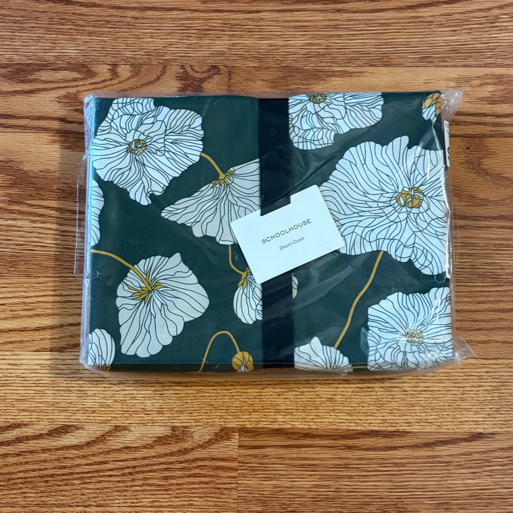 NEW Schoolhouse Blooming Field Floral Duvet Cover Twin